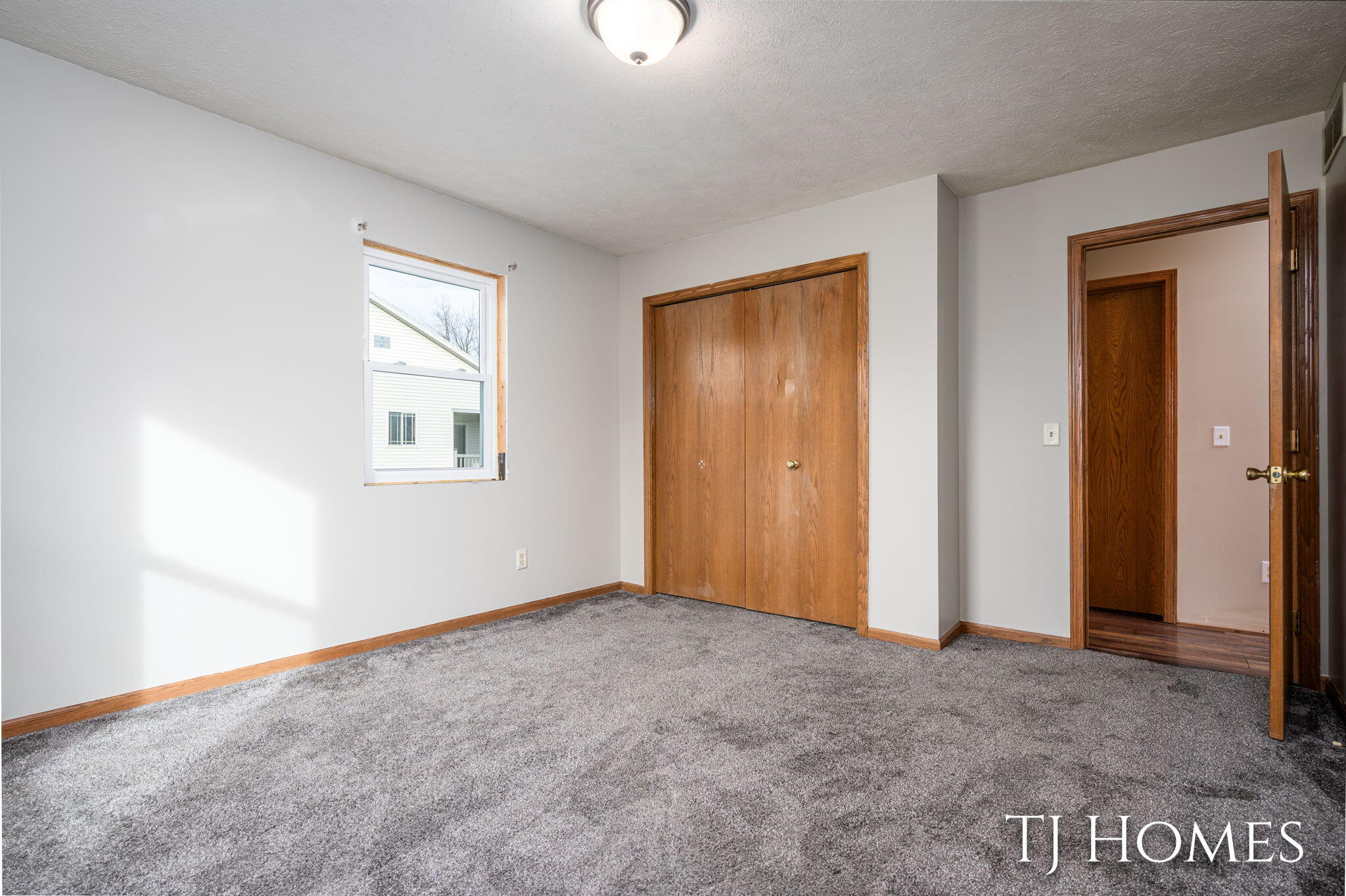 4351 Hickory View Court Wayland, MI 49348 - Photo 16 of 35 25-web-or-mls-4351 Hickory View-2