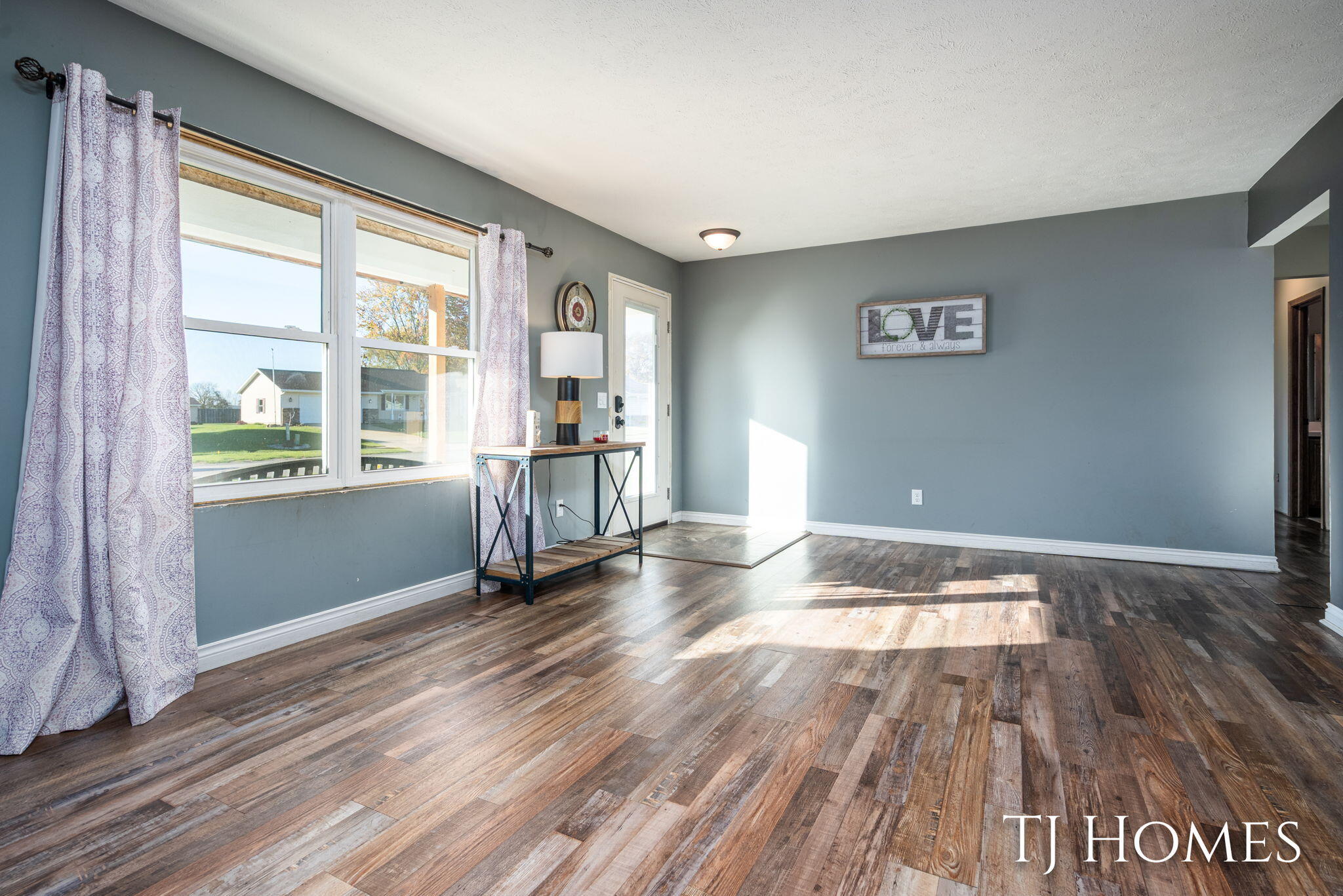 4351 Hickory View Court Wayland, MI 49348 - Photo 2 of 35 11-web-or-mls-4351 Hickory View Ct-11