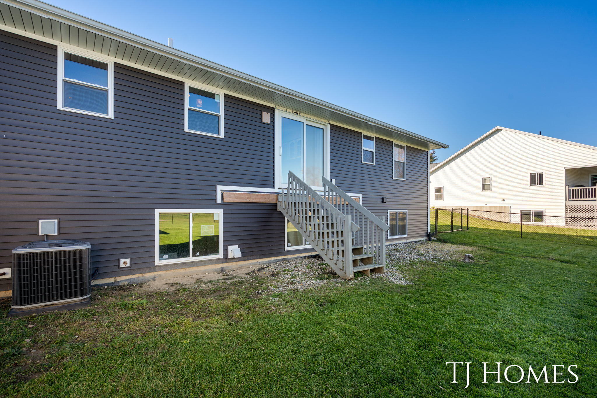 4351 Hickory View Court Wayland, MI 49348 - Photo 29 of 35 8-web-or-mls-4351 Hickory View Ct-8