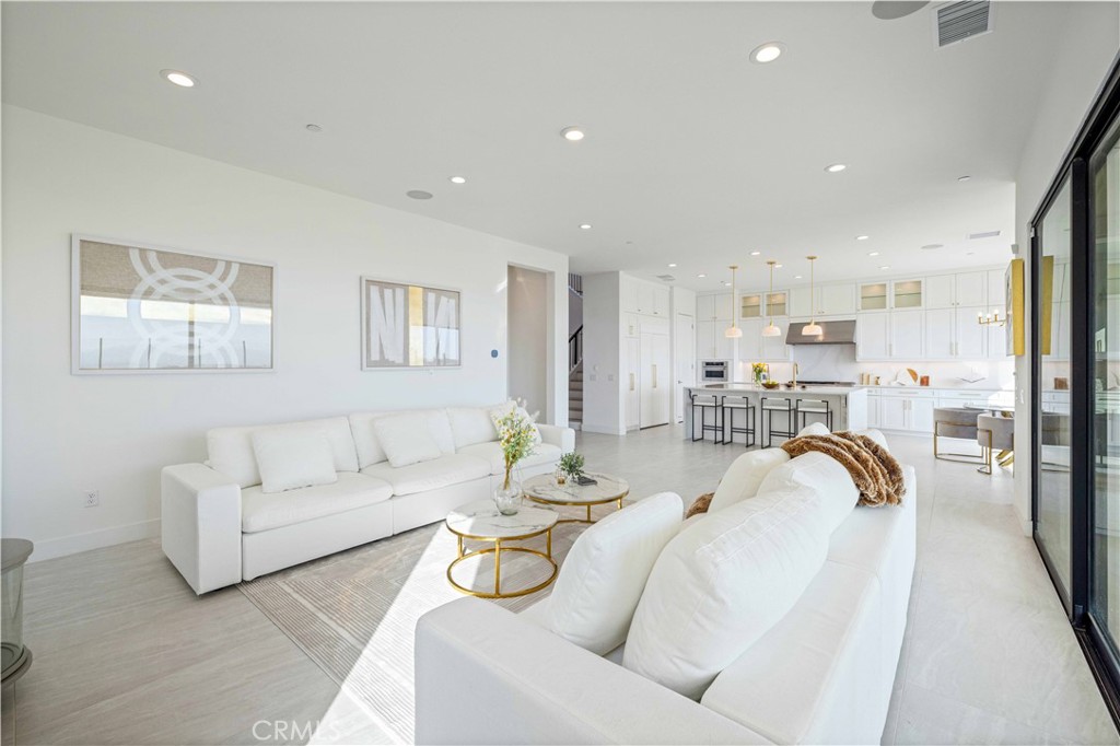 20644 Deer Grass Court Porter Ranch, CA 91326 - Photo 12 of 46