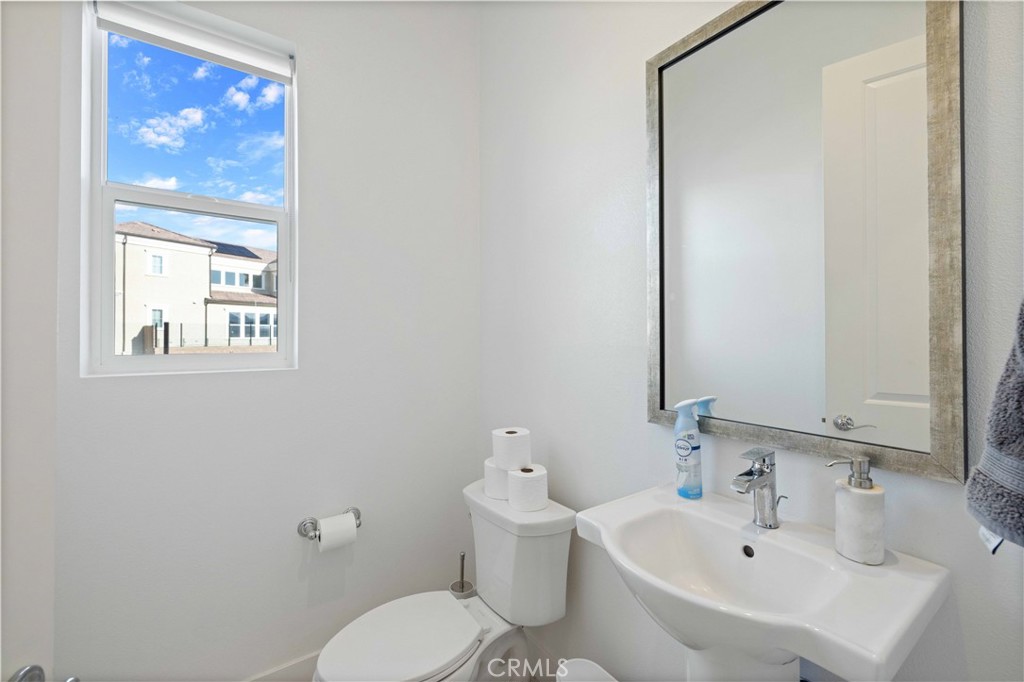 20644 Deer Grass Court Porter Ranch, CA 91326 - Photo 17 of 46