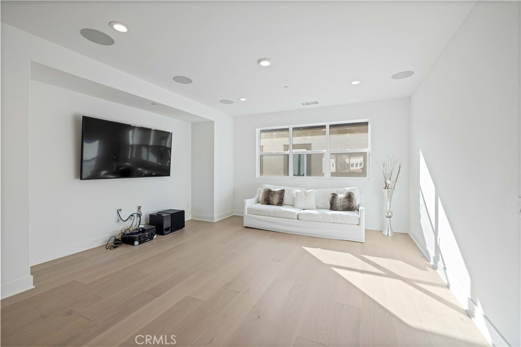 20644 Deer Grass Court Porter Ranch, CA 91326 - Photo 18 of 46