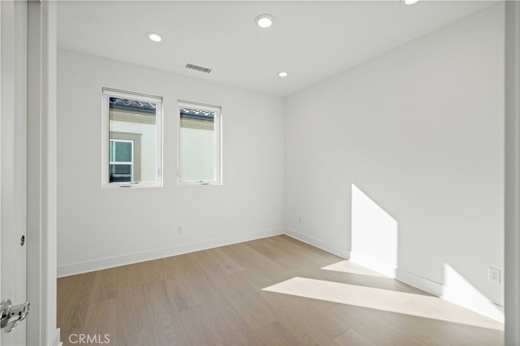 20644 Deer Grass Court Porter Ranch, CA 91326 - Photo 23 of 46