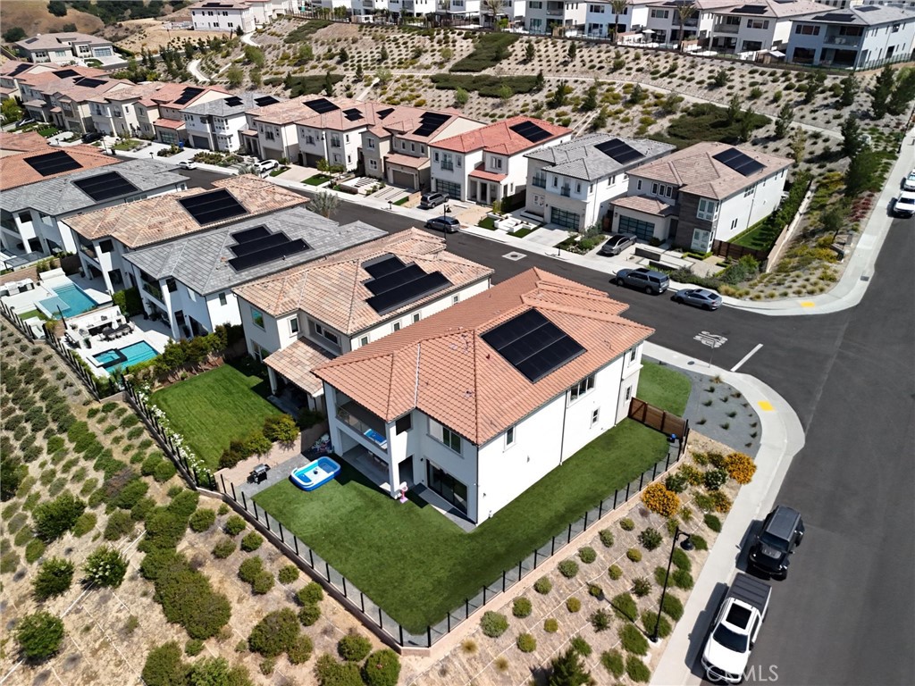 20644 Deer Grass Court Porter Ranch, CA 91326 - Photo 6 of 33