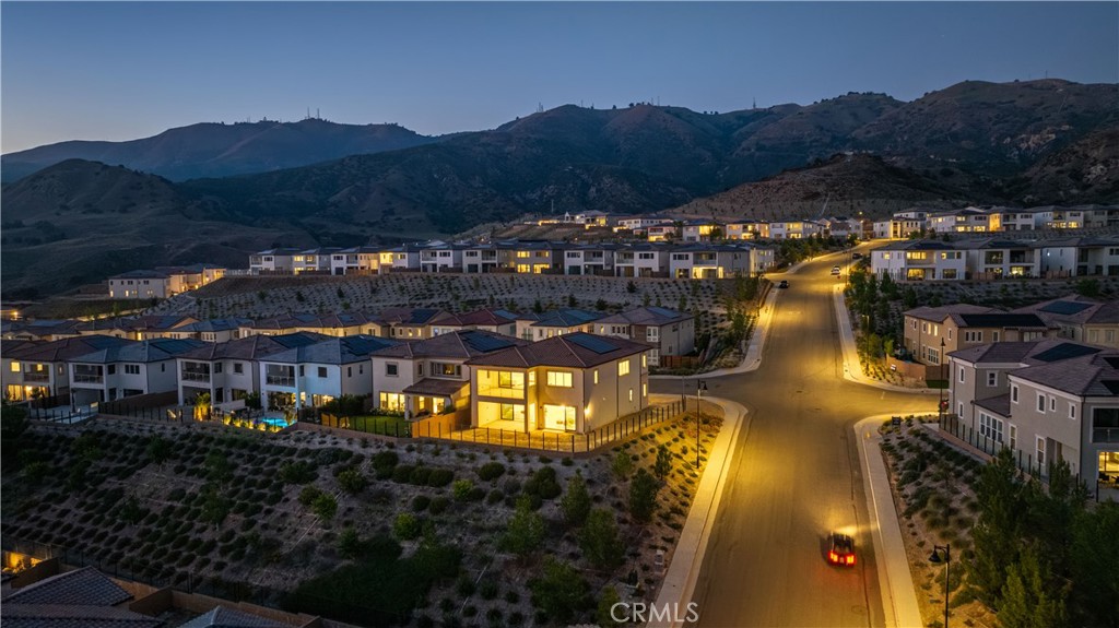 20644 Deer Grass Court Porter Ranch, CA 91326 - Photo 7 of 46