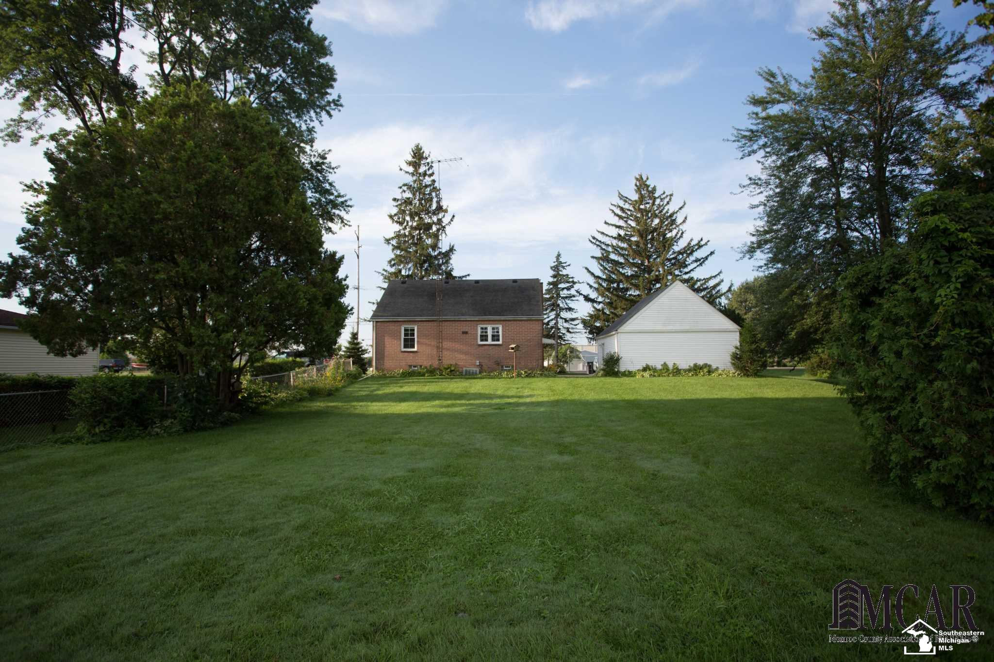 334 West Sterns Road Temperance, MI 48182 - Photo 35 of 35 21481531-34.JPG