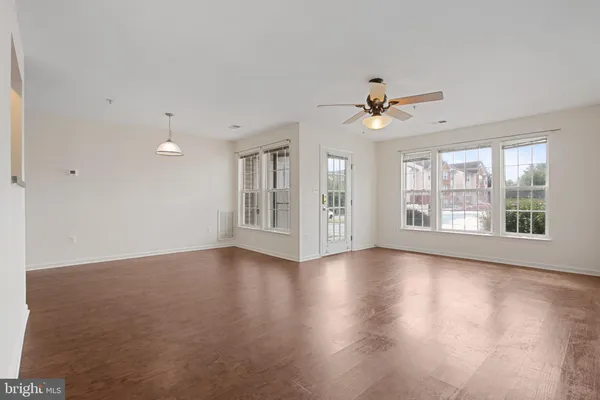 $229,900 | 502 Bradley Court, Unit 5D, Frederick, MD 21703