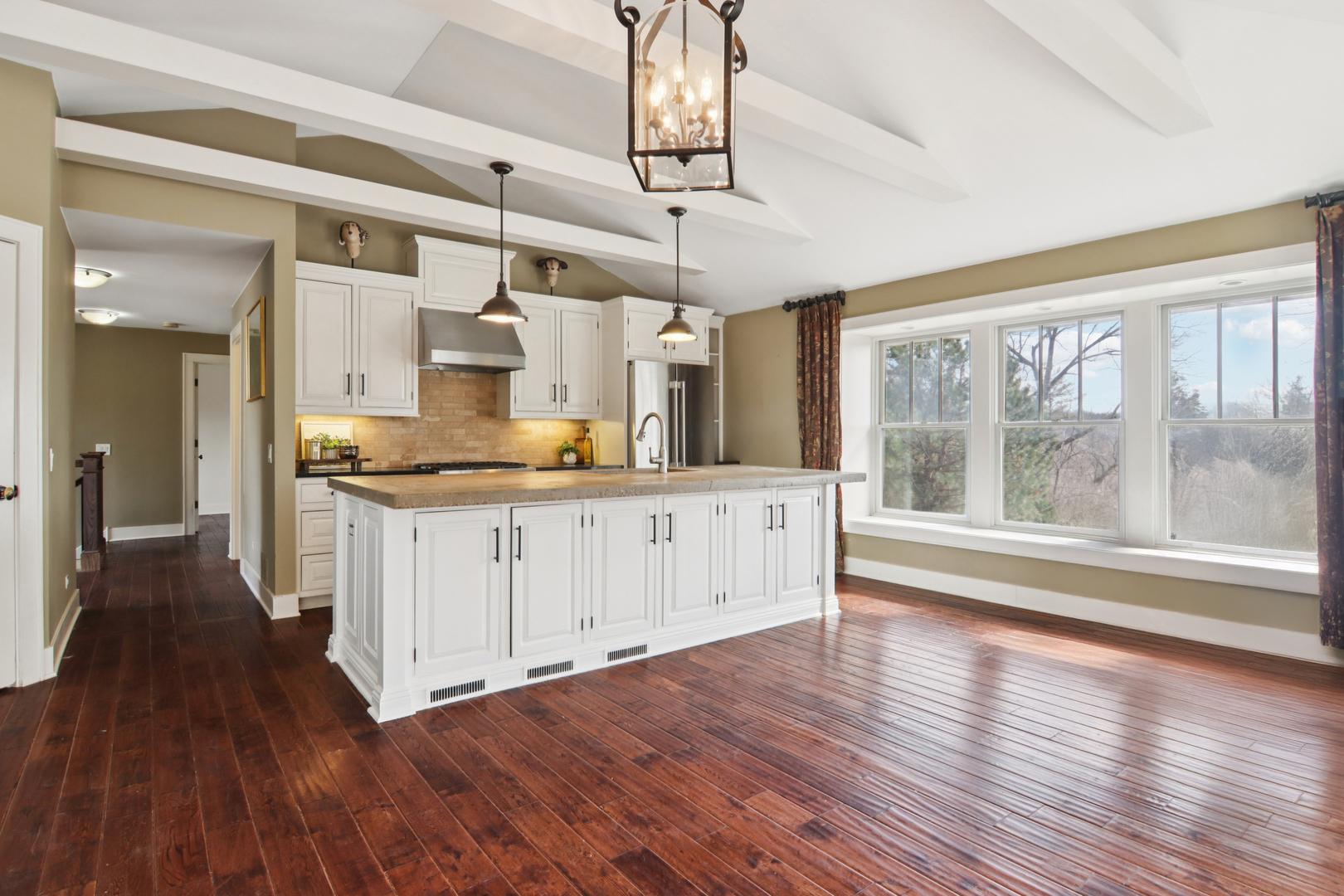 635 Signal Hill Road North Barrington, IL 60010 - Photo 11 of 68