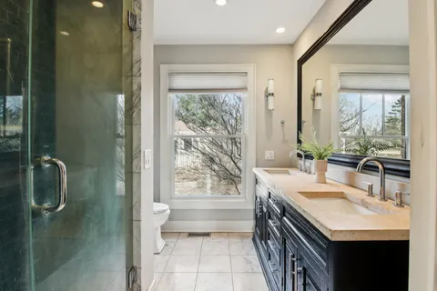 $925,000 | 635 Signal Hill Road, North Barrington, IL 60010