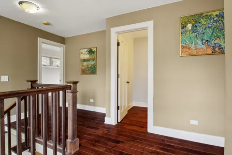 $925,000 | 635 Signal Hill Road, North Barrington, IL 60010