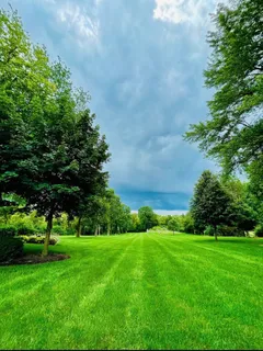 $925,000 | 635 Signal Hill Road, North Barrington, IL 60010