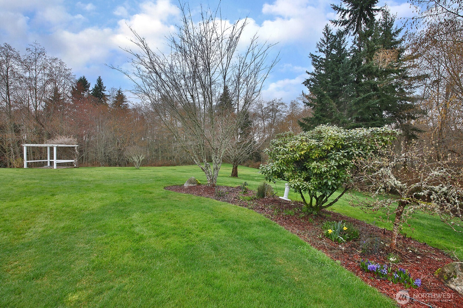 3723 Swede Hill Road Clinton, WA 98236 - Photo 36 of 40