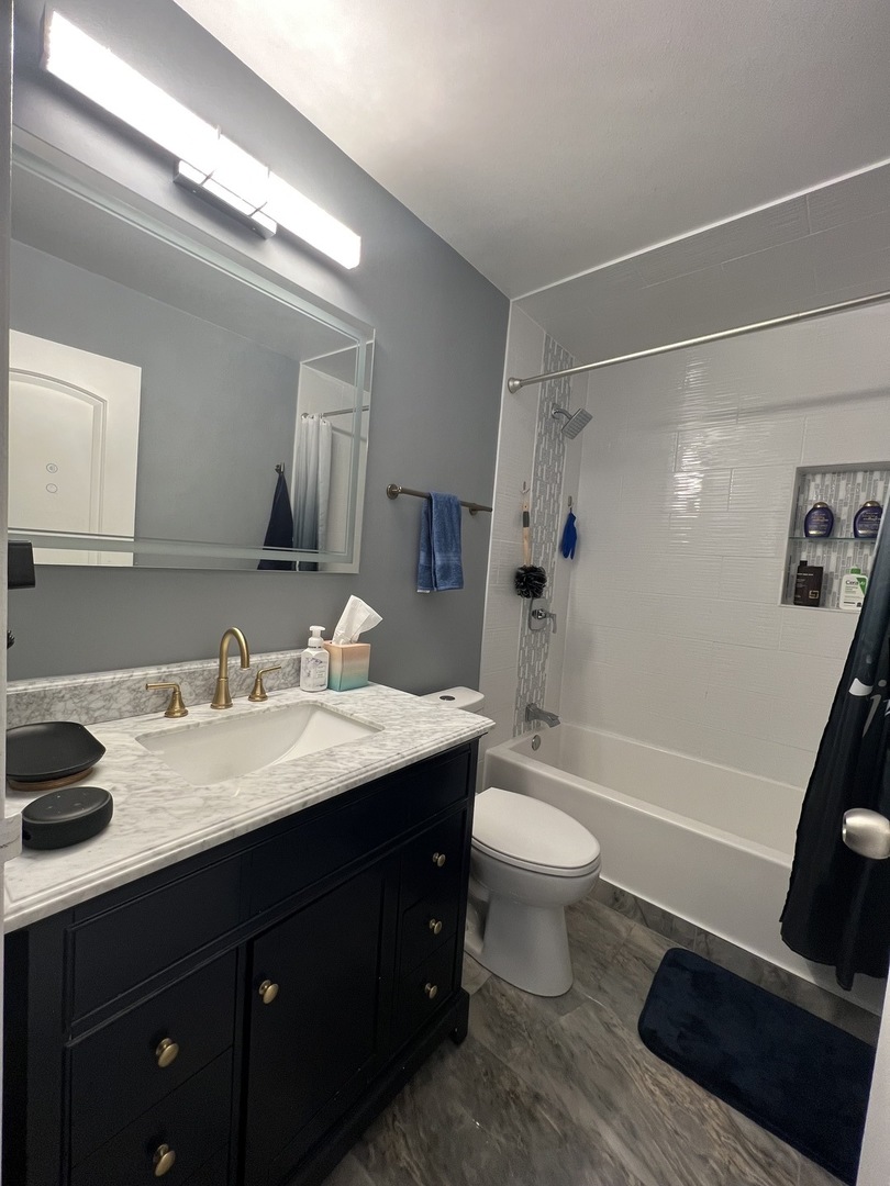 6171 North Sheridan Road, Unit 304 Chicago, IL 60660 - Photo 14 of 26