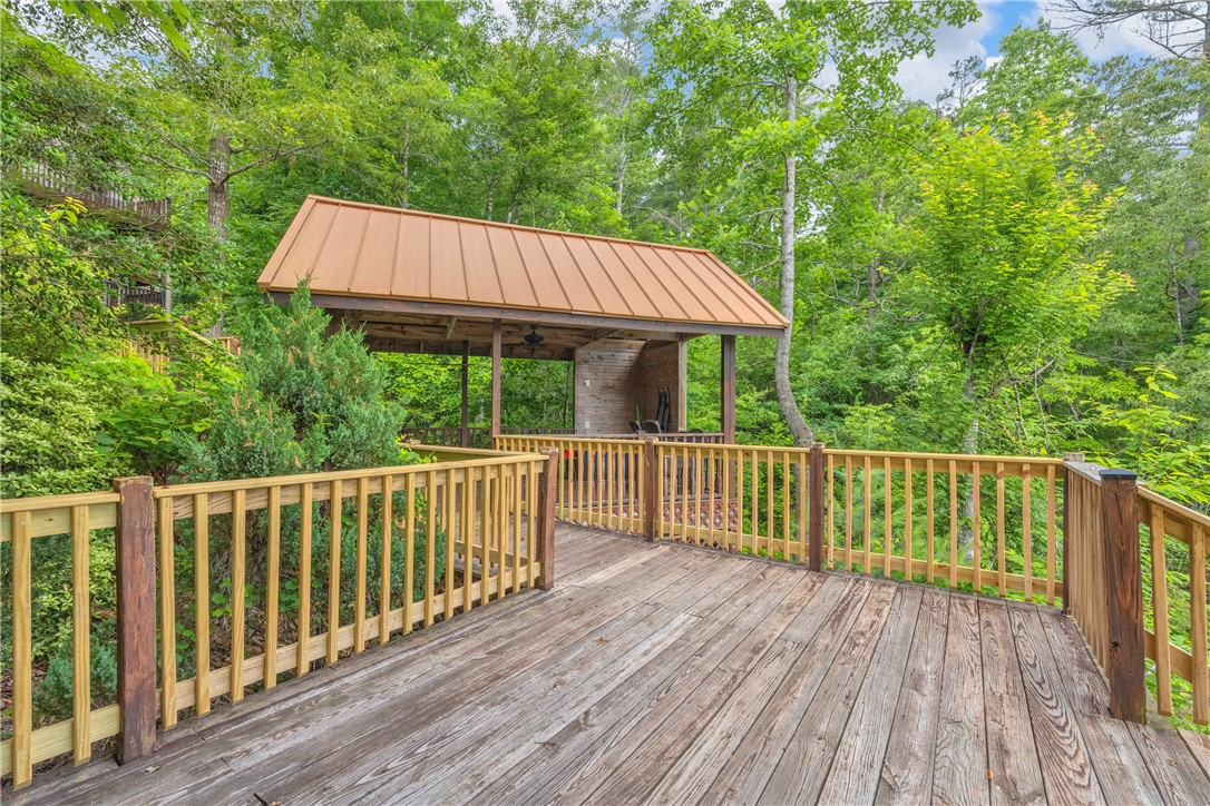 932 Bay Ridge Drive Salem, SC 29676 - Photo 42 of 48 Sun Deck
