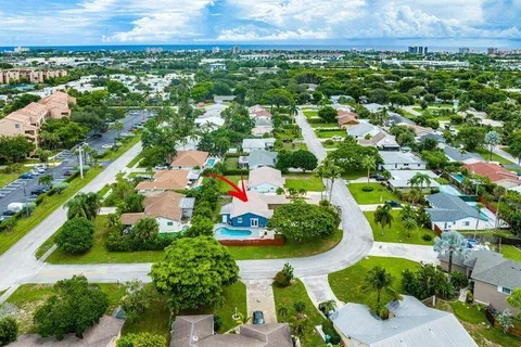 $675,000 | 803 Mallard Drive, Delray Beach, FL 33444