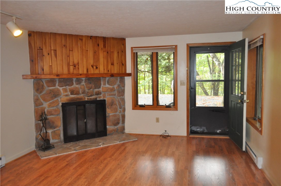 240 South Slope Road, Unit 1A Banner Elk, NC 28604 - Photo 5 of 15 Gallery Image 5