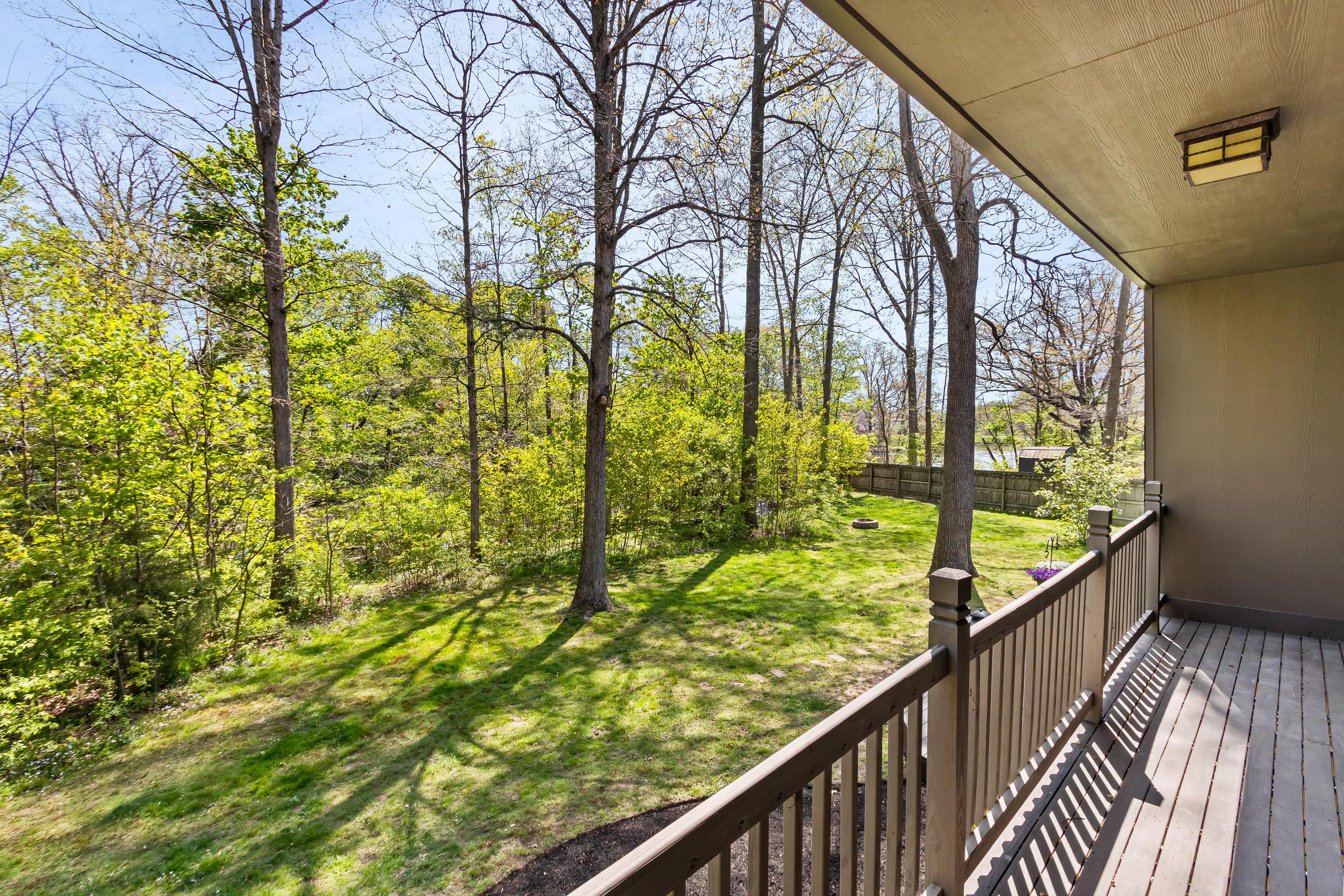 2844 Wildwood Road Columbus, OH 43231 - Photo 23 of 33