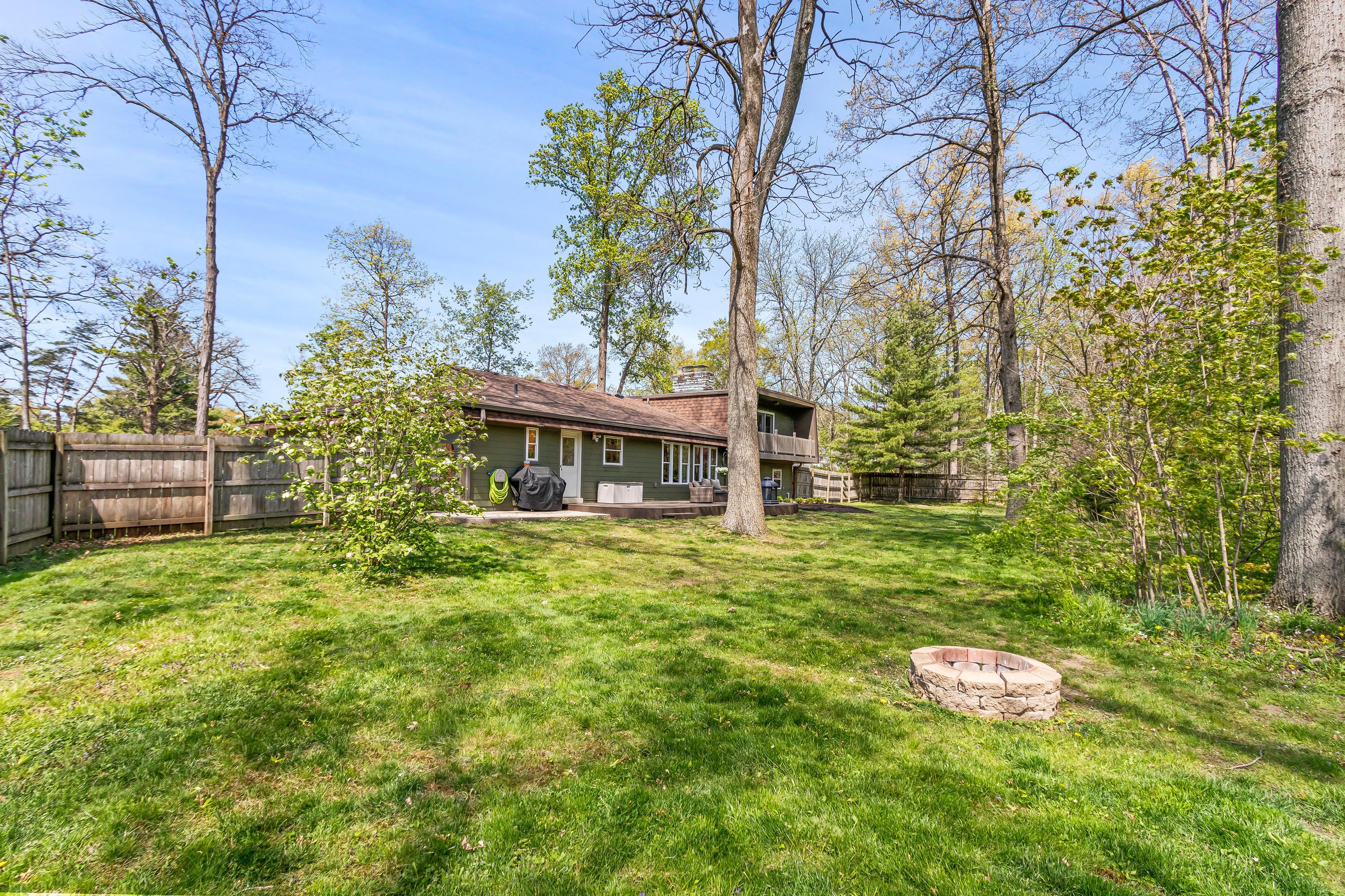 2844 Wildwood Road Columbus, OH 43231 - Photo 29 of 33