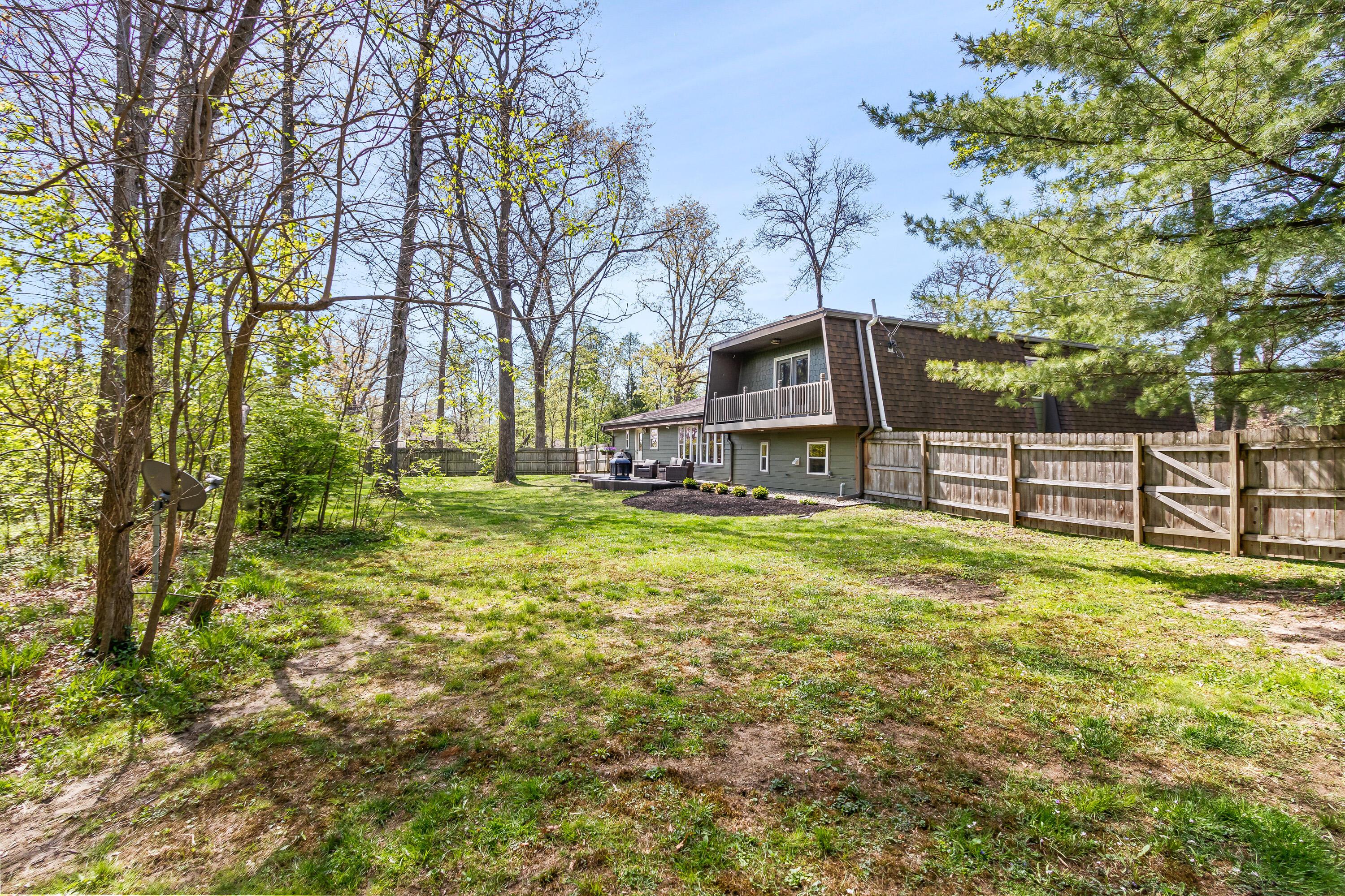 2844 Wildwood Road Columbus, OH 43231 - Photo 31 of 33