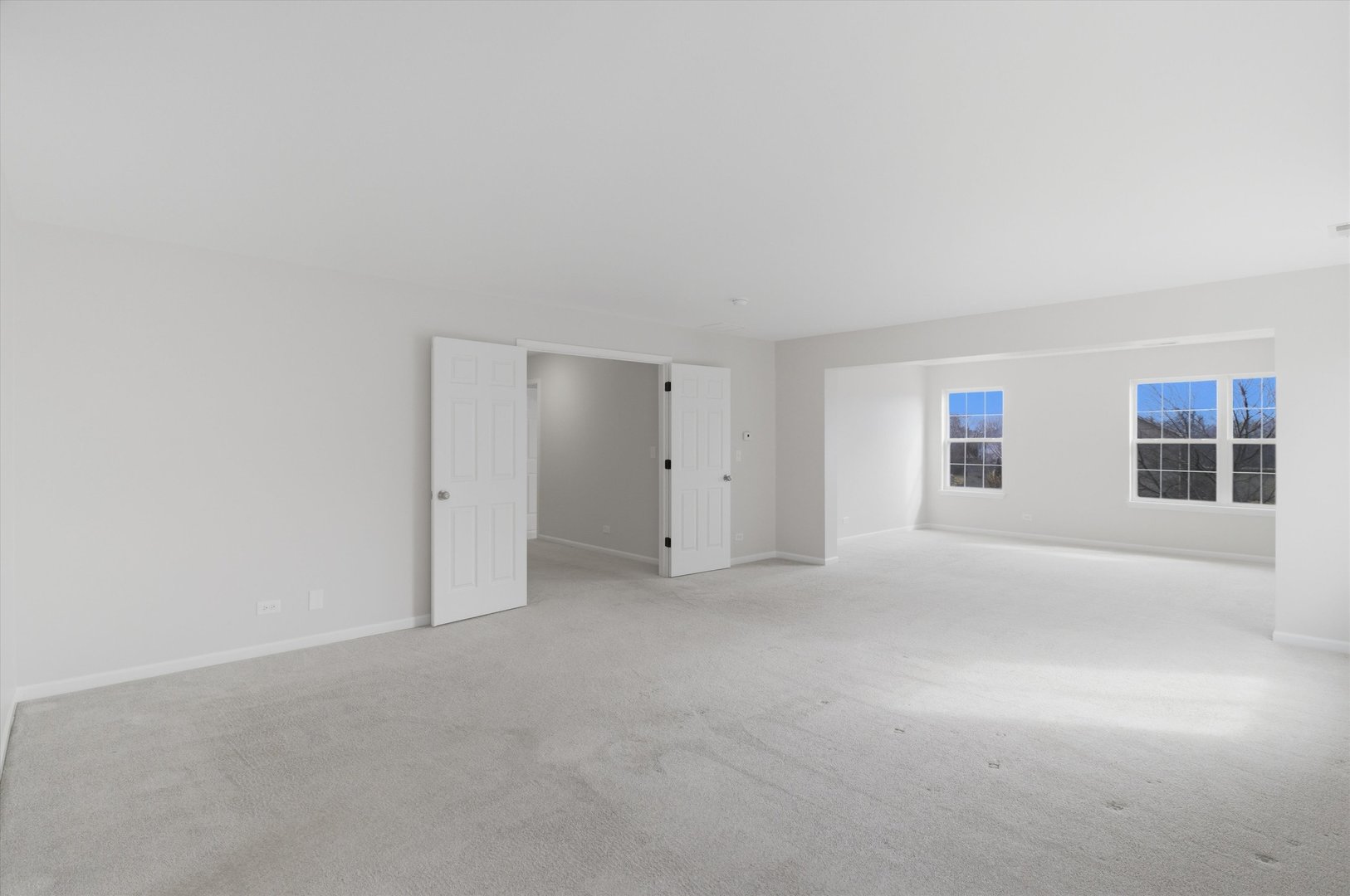 2511 Hennig Road Hampshire, IL 60140 - Photo 18 of 44 an empty room with a empty space and windows