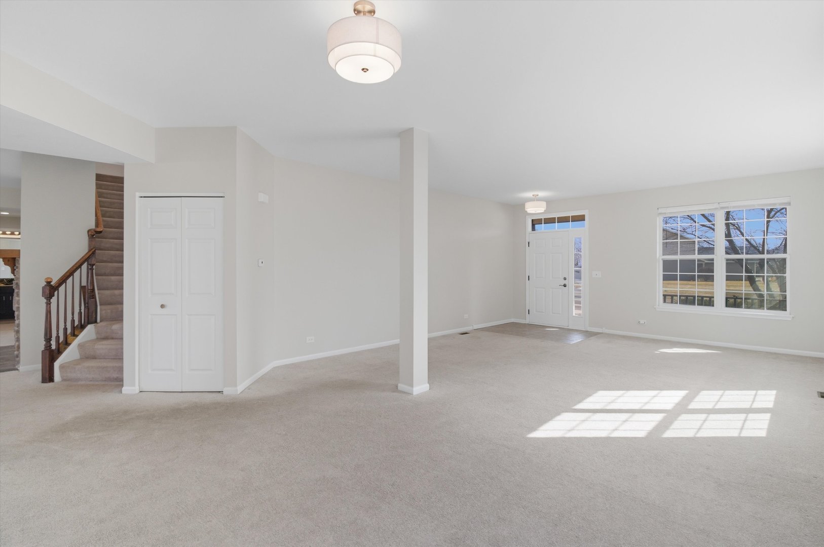 2511 Hennig Road Hampshire, IL 60140 - Photo 32 of 44 an empty room with windows