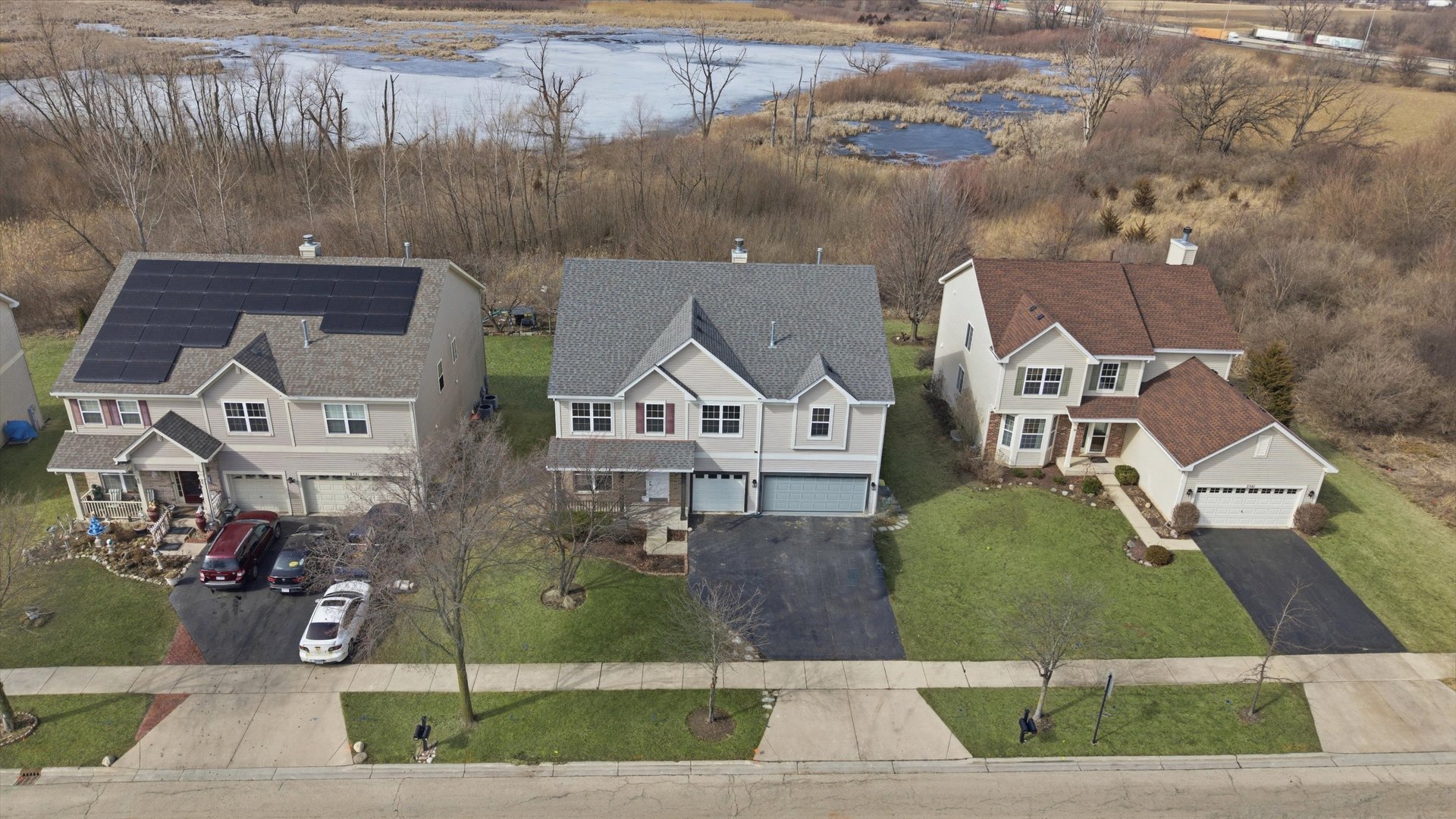 2511 Hennig Road Hampshire, IL 60140 - Photo 40 of 44 an aerial view of a house