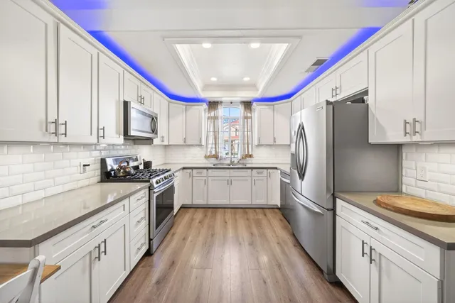 $379,000 | 914 Garland Avenue, Fresno, CA 93727