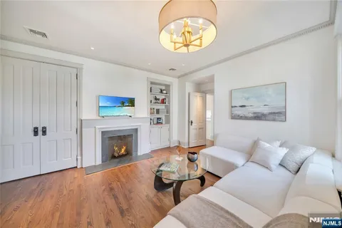 $1,495,000 | 48 Sherman Place, Ridgewood, NJ 07450