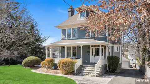 $1,495,000 | 48 Sherman Place, Ridgewood, NJ 07450