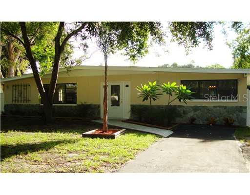 8235 Robin Road Seminole, FL 33777 - Photo 1 of 1 Exterior Front