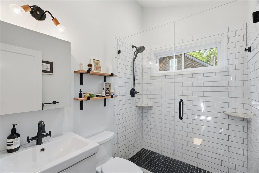 24 Cedarwood Road Boston, MA 02130 - Photo 28 of 41