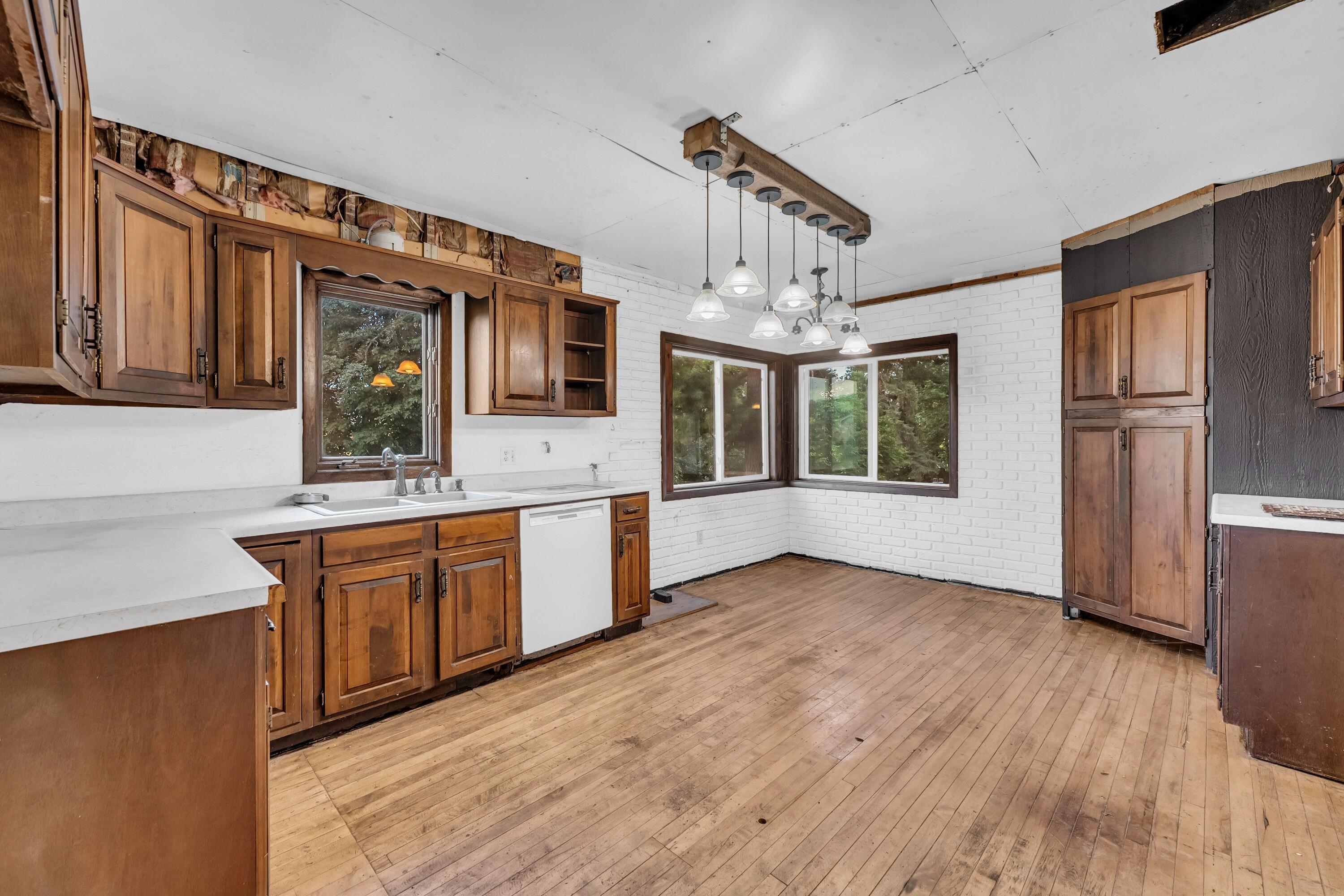 W2970 Springfield Road Geneva, WI 53121 - Photo 28 of 86 Photo (25)