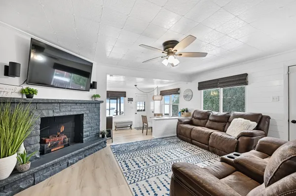$699,000 | 2225 Lakeshore Drive, Dover, WI 53139