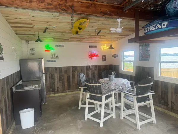 $699,000 | 2225 Lakeshore Drive, Dover, WI 53139