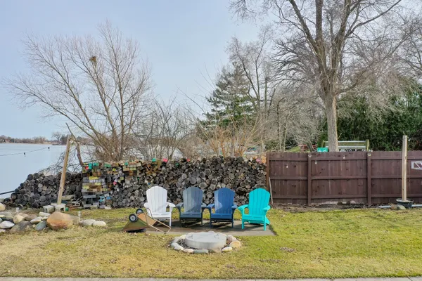 $699,000 | 2225 Lakeshore Drive, Dover, WI 53139