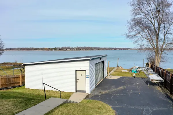 $699,000 | 2225 Lakeshore Drive, Dover, WI 53139