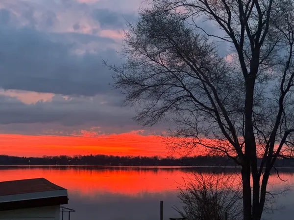 $699,000 | 2225 Lakeshore Drive, Dover, WI 53139