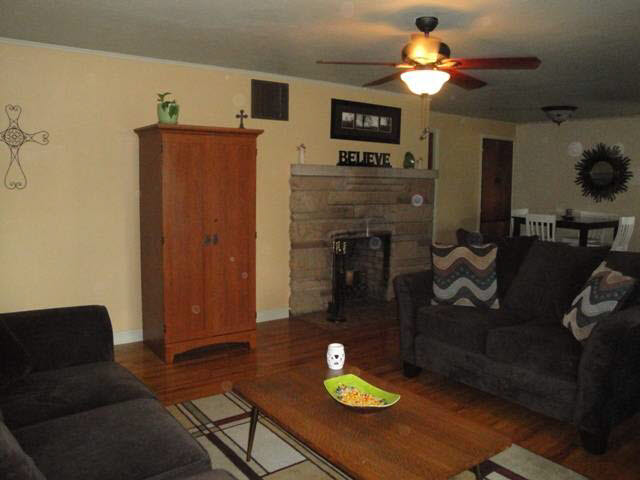 2107 Bashor Road Goshen, IN 46526 - Photo 4 of 16 Gallery Image 4