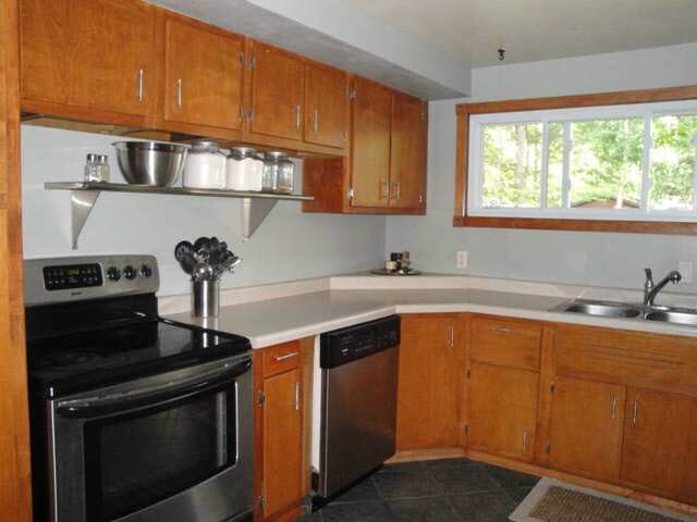 2107 Bashor Road Goshen, IN 46526 - Photo 7 of 16 Gallery Image 7