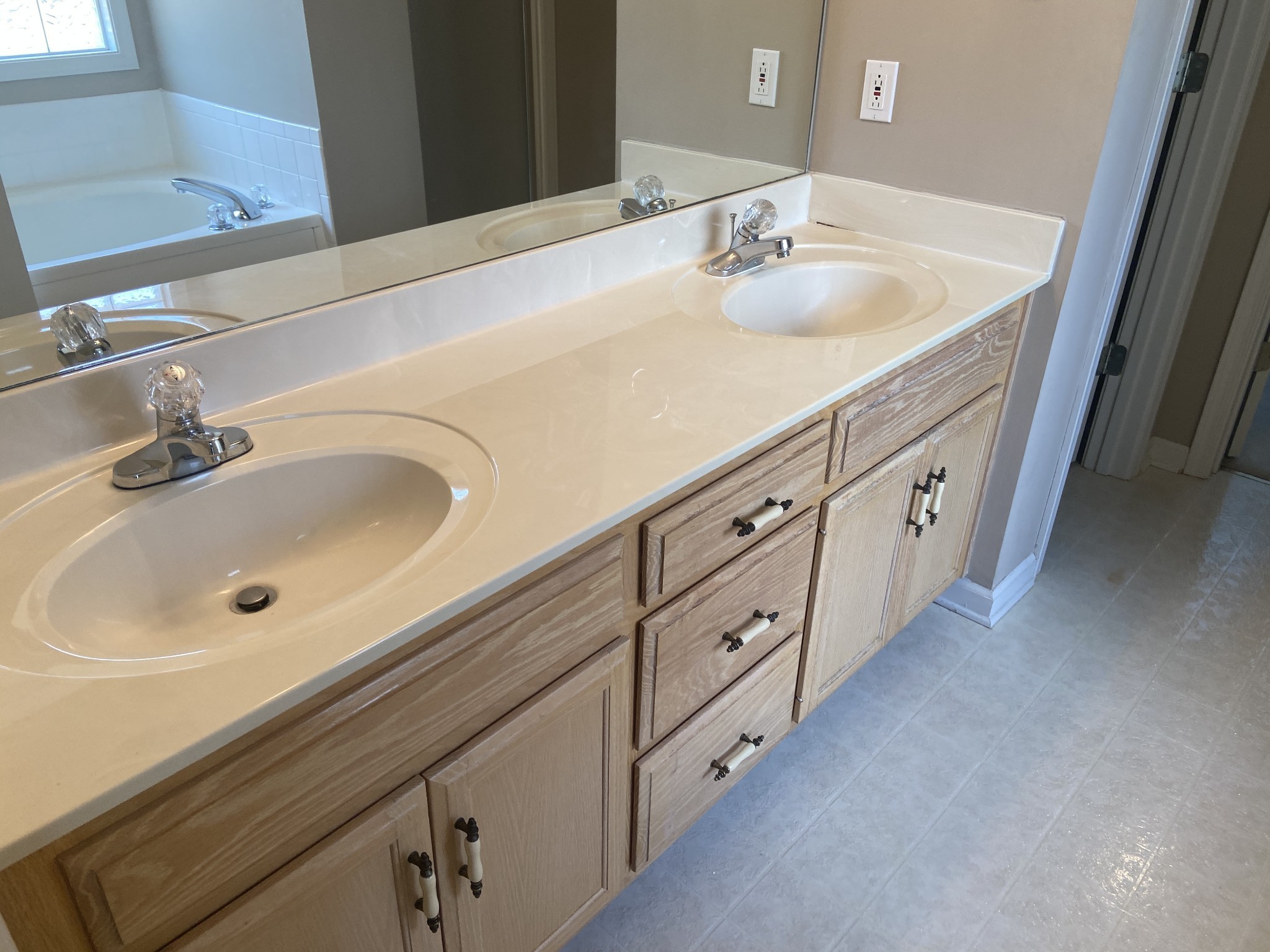4237 Trenton Road Clarksville, TN 37040 - Photo 11 of 36