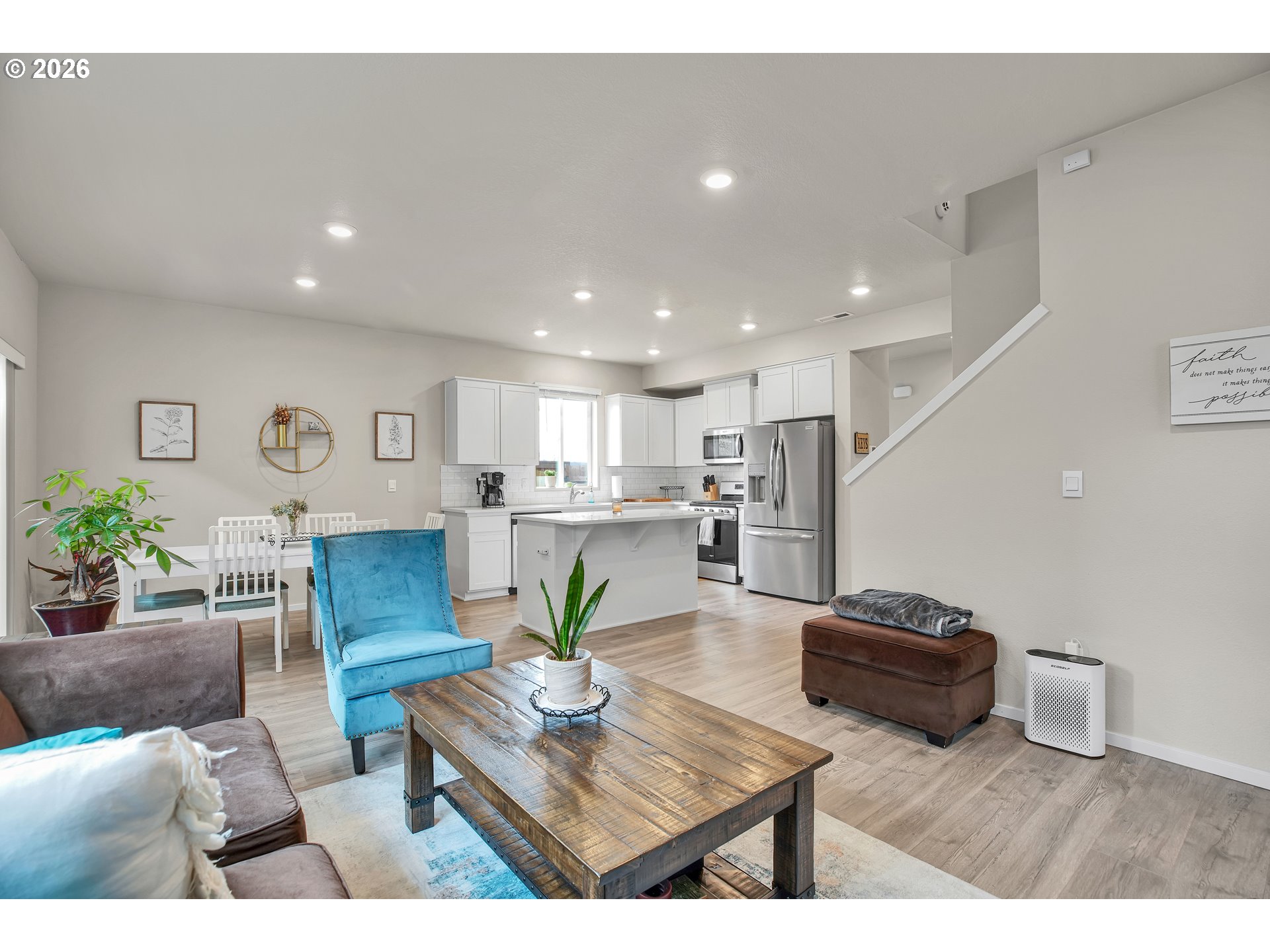 3758 Southwest Redfern Avenue Gresham, OR 97080 - Photo 11 of 47