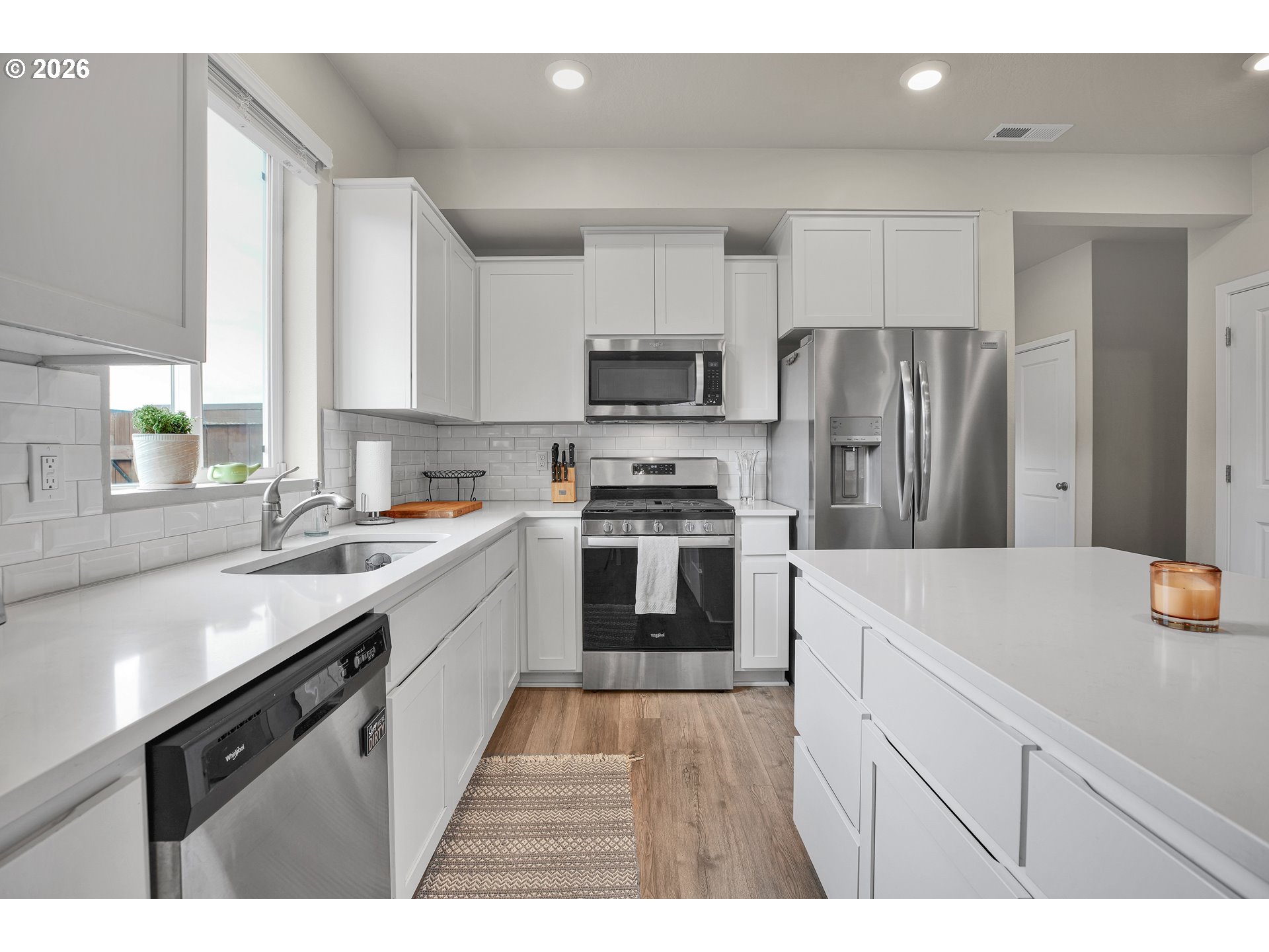 3758 Southwest Redfern Avenue Gresham, OR 97080 - Photo 18 of 47