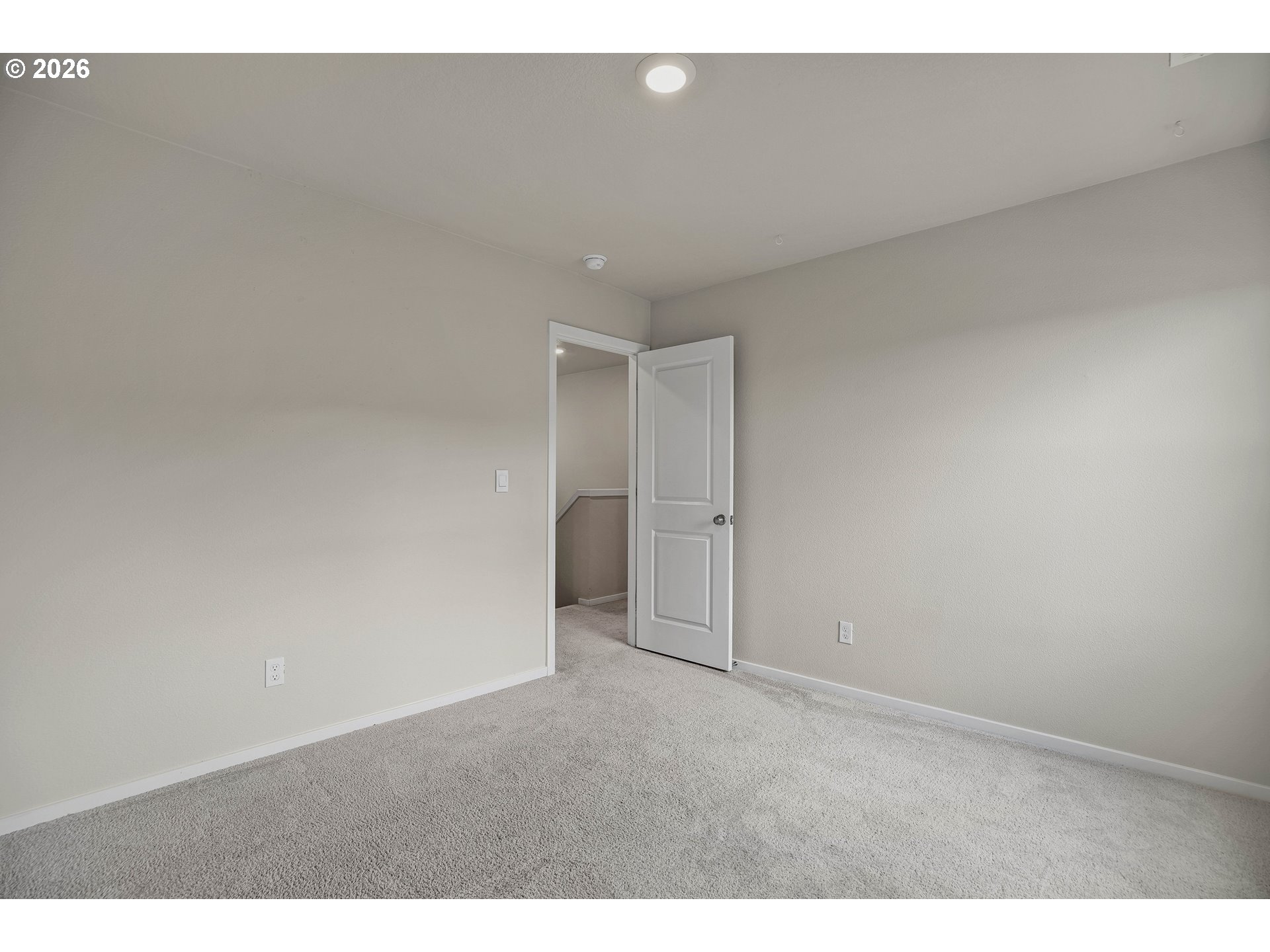 3758 Southwest Redfern Avenue Gresham, OR 97080 - Photo 34 of 47