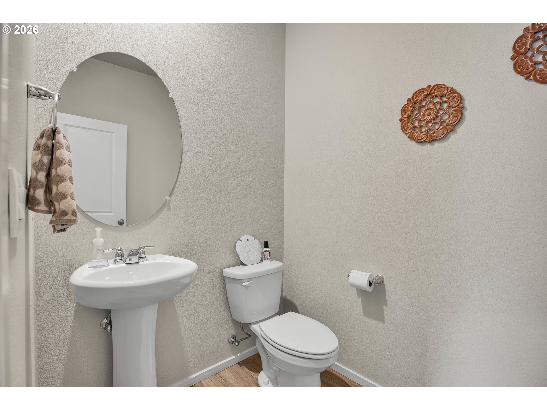 3758 Southwest Redfern Avenue Gresham, OR 97080 - Photo 6 of 47