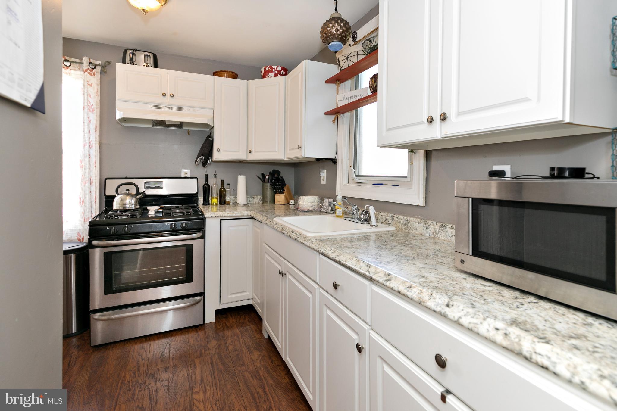 400 Stone Road Laurel Springs, NJ 08021 - Photo 20 of 34 Unit 1 Kitchen