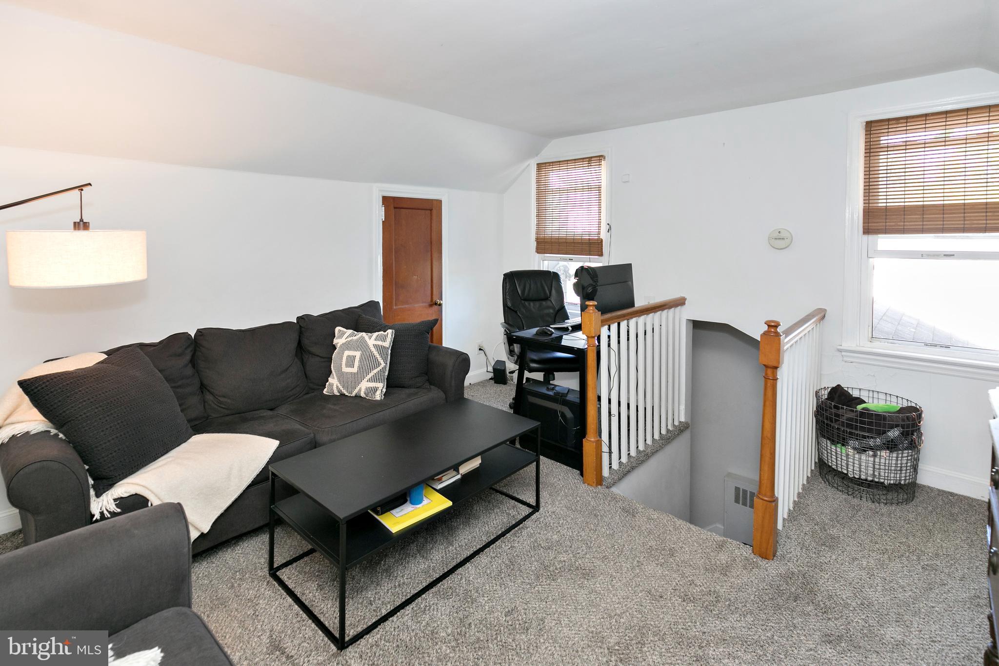 400 Stone Road Laurel Springs, NJ 08021 - Photo 4 of 34 Unit 2 Living Room