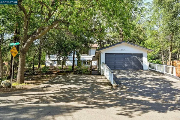 $1,075,000 | 1067 Ridge Park Drive, Concord, CA 94518