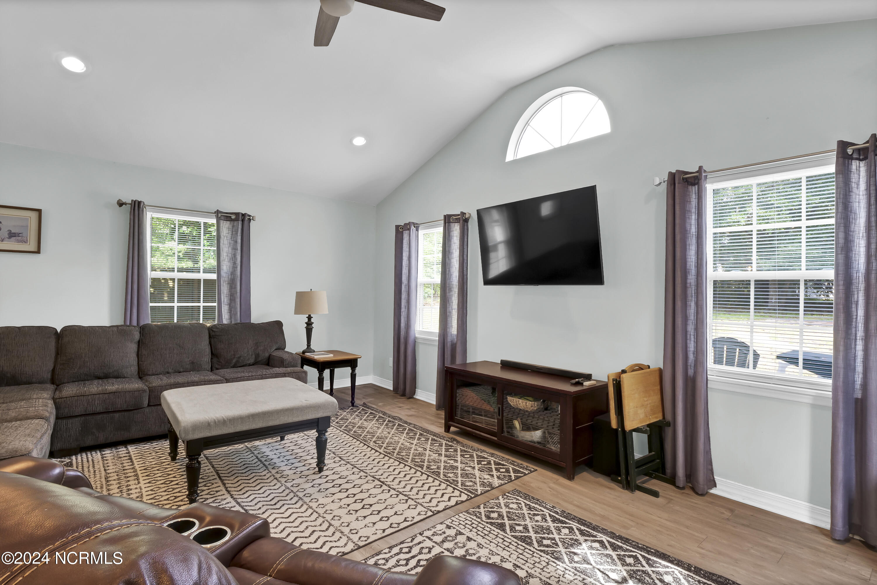 330 Cathay Road Wilmington, NC 28412 - Photo 5 of 27 P1555455
