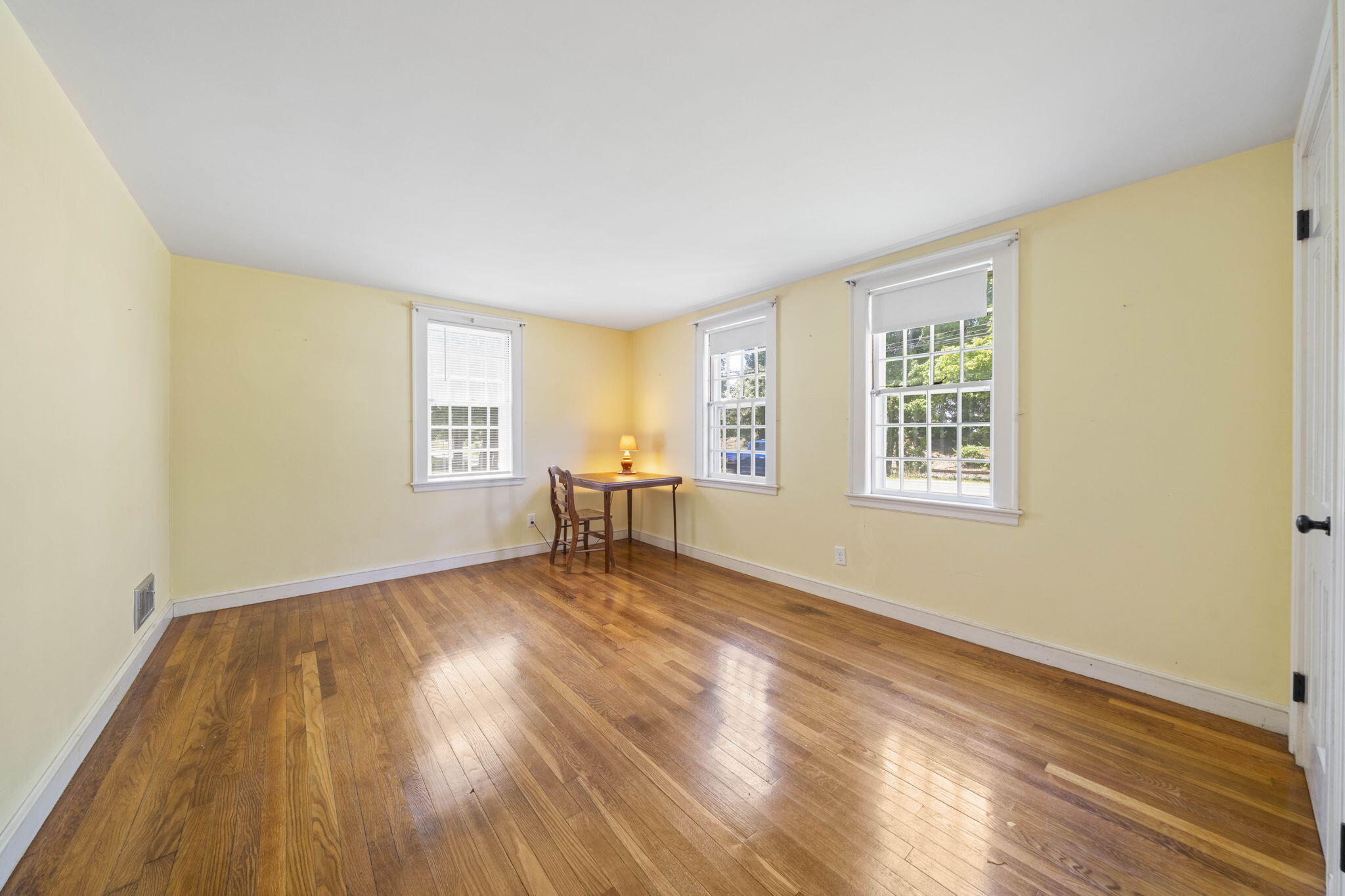 455 Shore Road Monument Beach, MA 02532 - Photo 25 of 43 17-web-or-mls-_DSC8670