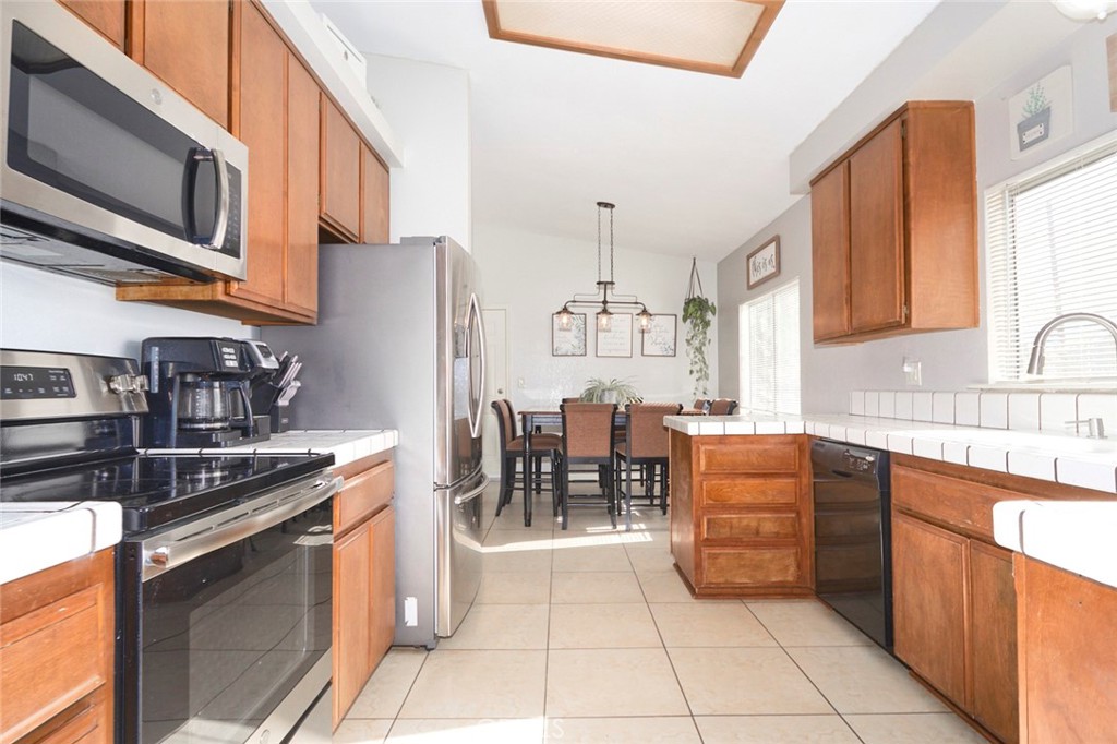 32232 Topaz Road Lucerne Valley, CA 92356 - Photo 1 of 1 Gallery Image 1